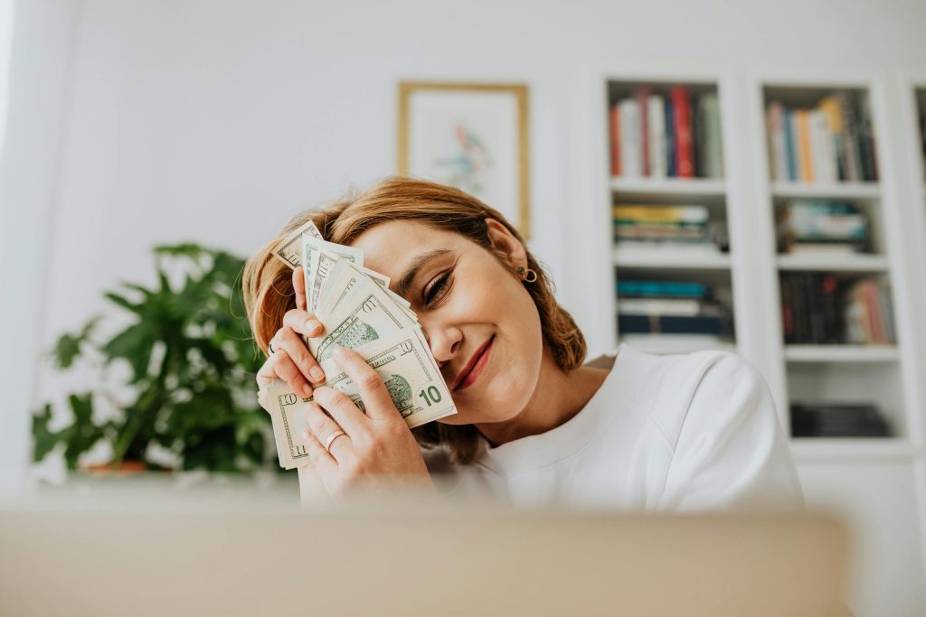 Empowering Your Borrowing Decisions: A Deep Dive into Discover Personal Loans and Happy Money - Como solicitar empréstimo online