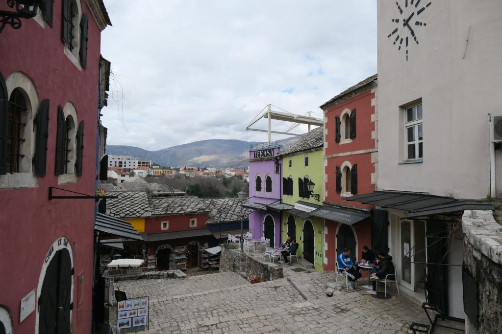 A Comprehensive Guide to Job Vacancies in Bosnia and Herzegovina: From ArcelorMittal Zenica to BH Telekom - Melhores vagas de emprego na Bósnia e Herzegovina