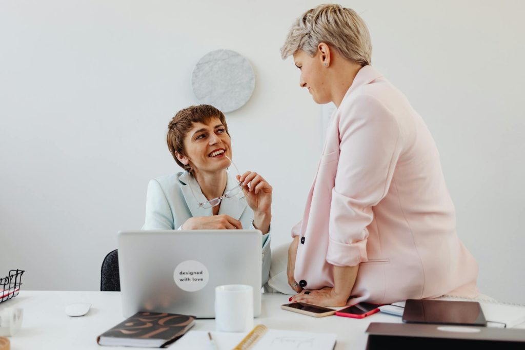 Exploring Diverse Career Paths: A Guide to Jobs at Orange, BNP Paribas, and Other Industry Giants - Melhores oportunidades de emprego na França
