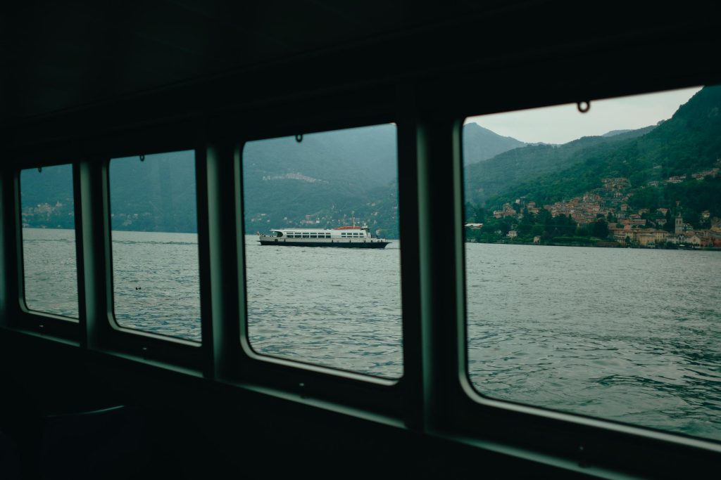 Navigating Easy Loan Approvals in Poland: Insights from PKO Bank, Santander, and More - Como solicitar empréstimo na Polônia, com juros menores, aprovação facilitada