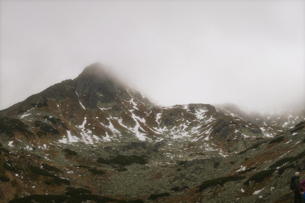 Navigating Slovak Banking: Tips for Easy Loan Approval with Tatra Banka and ČSOB Banka - Como solicitar empréstimo na Eslováquia, com juros menores, aprovação facilitada