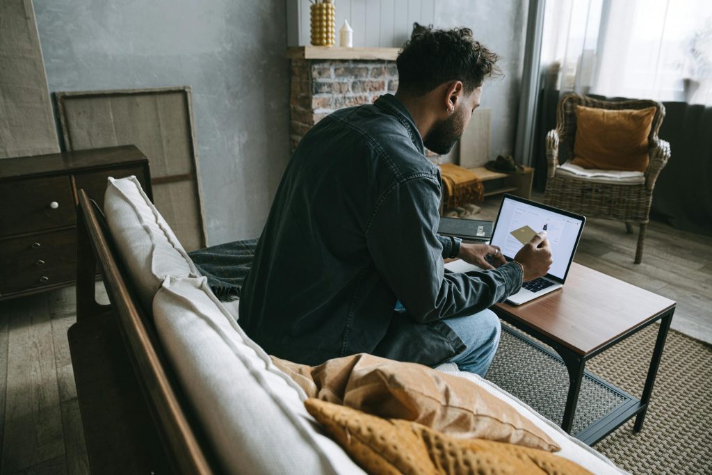 Comparative Analysis of Top Credit Options: Visa vs. Mastercard in Slovakia for 2023 - melhores cartoes de credito da Eslováquia, aprovação imediata, menores taxas